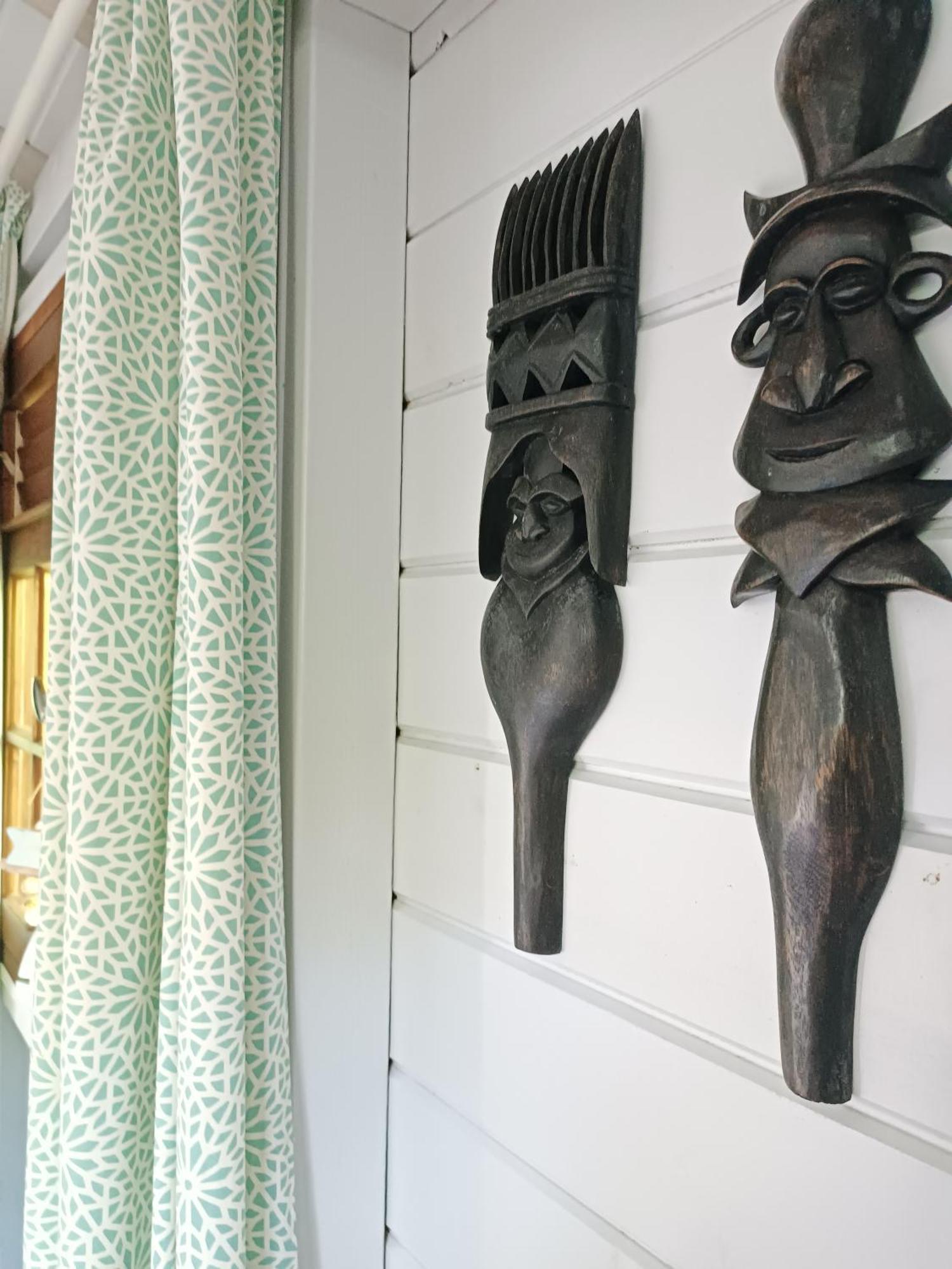 Tiki Paradise Lodge Fwi Сент-Анн Экстерьер фото